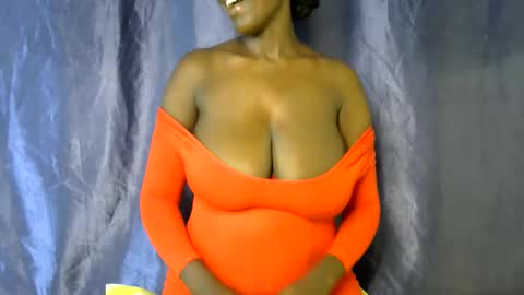 Snapshot of malaika_musa chatting on 05/29/26, 04:16 malaika_musa online show from 05/29/26, 04:16
