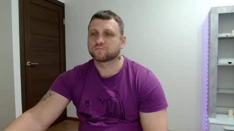 malchyshka online show from 04/22/26, 02:29