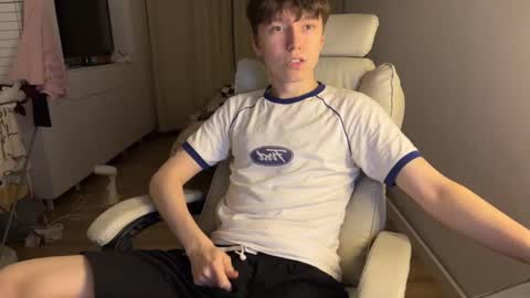 Tom and Mark 3 online show from 11/01/25, 04:09