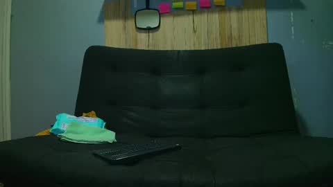 Snapshot of malcompierce chatting on 02/27/25, 04:20 Malcom online show from 02/27/25, 04:20