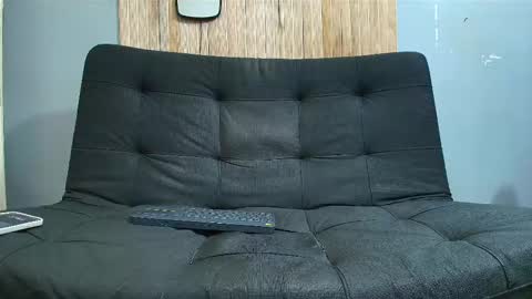 Snapshot of malcompierce chatting on 03/12/25, 01:47 Malcom online show from 03/12/25, 01:47