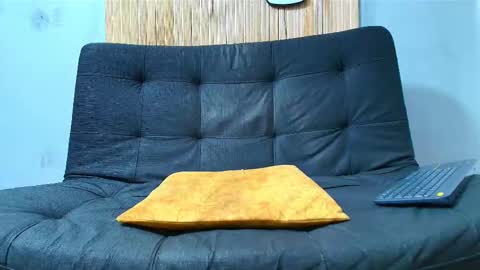 Snapshot of malcompierce chatting on 09/19/25, 03:41 Malcom online show from 09/19/25, 03:41