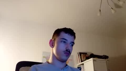 male20y online show from 04/05/26, 12:08