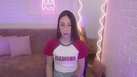 Snapshot of maleja_tay chatting on 11/08/25, 07:34 MALEJAA online show from 11/08/25, 07:34