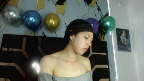 Snapshot of malejacs01 chatting on 09/24/25, 12:19 malejacs01 online show from 09/24/25, 12:19