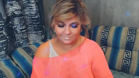 Snapshot of malena_mi chatting on 12/08/24, 09:19 Malena online show from 12/08/24, 09:19