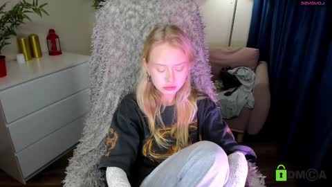 Malena online show from 02/22/25, 10:18