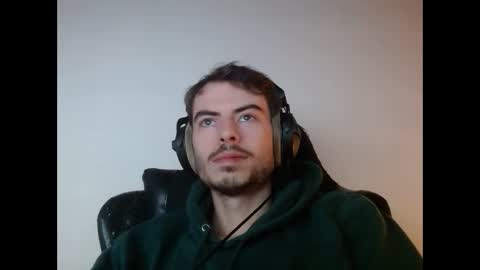 Snapshot of malenpc chatting on 11/01/25, 02:46 malenpc online show from 11/01/25, 02:46