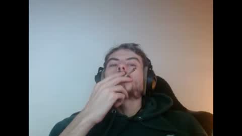 Snapshot of malenpc chatting on 11/03/25, 07:15 malenpc online show from 11/03/25, 07:15