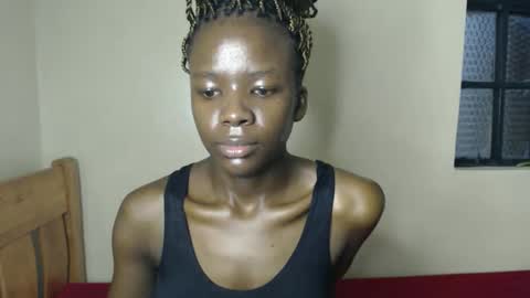 Snapshot of malia_latifa chatting on 02/07/26, 11:52 lati online show from 02/07/26, 11:52