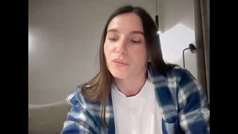 Snapshot of malina568708 chatting on 12/24/24, 05:02 malina568708 online show from 12/24/24, 05:02