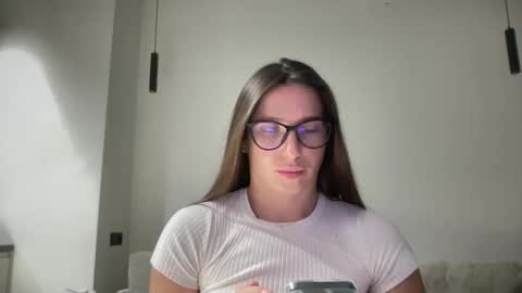 Snapshot of malina568708 chatting on 01/21/25, 05:20 malina568708 online show from 01/21/25, 05:20