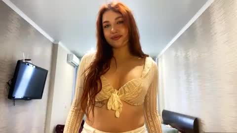 Isabella online show from 10/23/25, 10:25