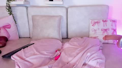 Malka online show from 10/12/25, 08:19