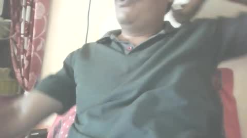 Sree0703 online show from 05/11/26, 07:47