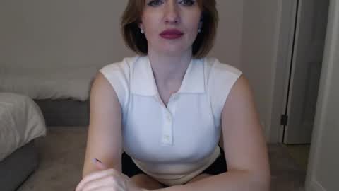 mallinia online show from 03/09/25, 07:59