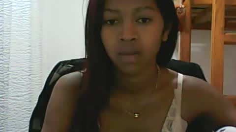 Snapshot of malluna4 chatting on 06/08/26, 09:09 Malluna online show from 06/08/26, 09:09