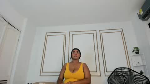 Snapshot of malory_ferrer chatting on 05/18/26, 06:58 Lory online show from 05/18/26, 06:58