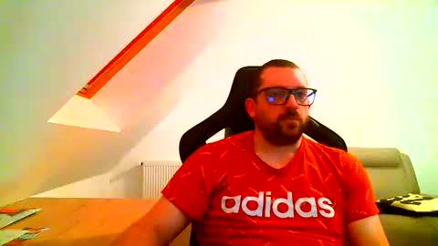 breton online show from 01/28/25, 09:19