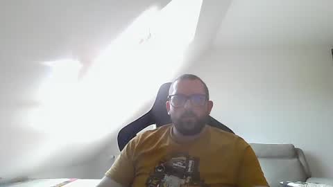 breton online show from 09/28/25, 01:16