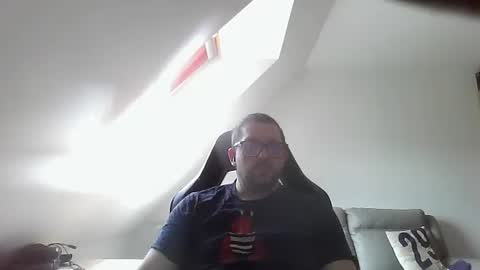 breton online show from 03/23/26, 01:04