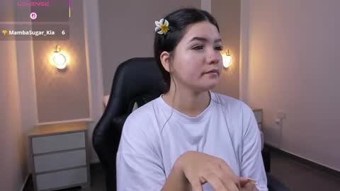 M A L U online show from 09/25/25, 02:37