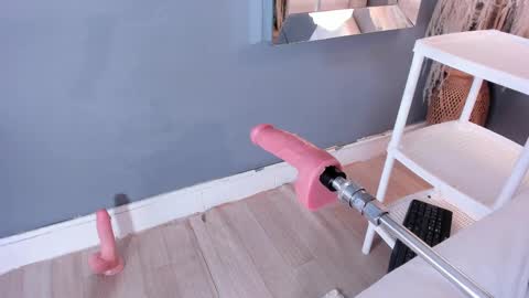 Malu online show from 02/25/25, 08:19