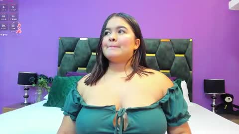 Snapshot of malujensen chatting on 06/18/26, 11:58 alejandra maleja online show from 06/18/26, 11:58