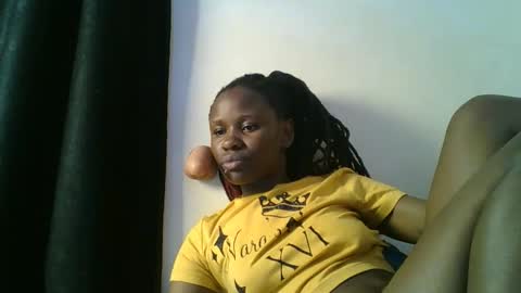 mamaa online show from 04/08/26, 01:38