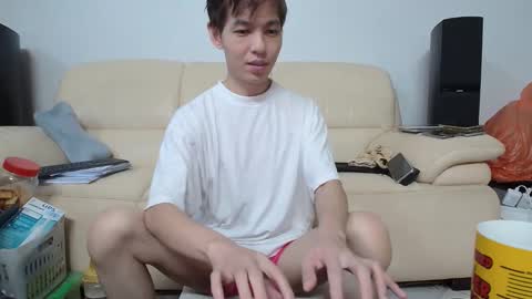 Snapshot of mamagaga19 chatting on 05/17/26, 01:14 Andrew Ooi online show from 05/17/26, 01:14