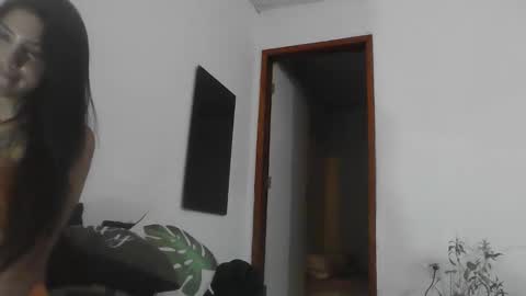 Mamakee online show from 02/20/26, 03:14