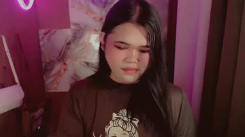 Snapshot of mamerta_enchant69 chatting on 05/26/26, 09:05 HI GUYS I AM JESSY LOOKING FOR SEI OUS RELATIONSHIP online show from 05/26/26, 09:05