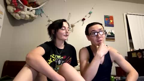 Snapshot of mamiclouds chatting on 02/27/25, 01:05 MamiCloudz online show from 02/27/25, 01:05