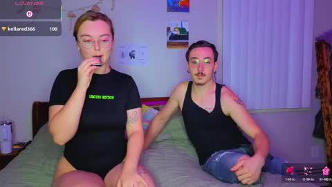 Snapshot of mamiclouds chatting on 10/07/25, 03:04 MamiCloudz online show from 10/07/25, 03:04