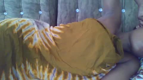 mammaplay online show from 10/11/25, 06:34