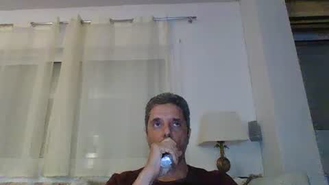 Snapshot of man211172 chatting on 12/04/24, 06:06 man211172 online show from 12/04/24, 06:06