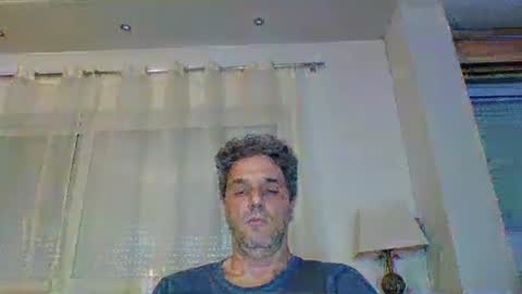 man211172 online show from 12/21/25, 02:57