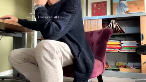 man38110 online show from 10/05/25, 02:15