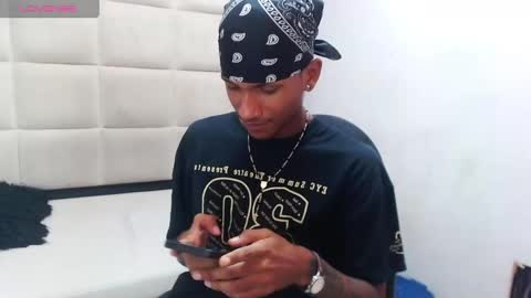 man_san11 online show from 01/03/25, 03:12