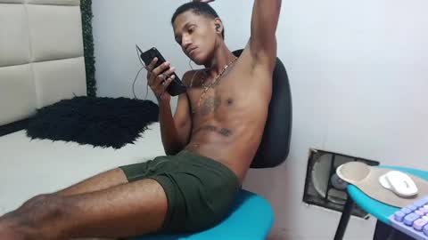 man_san11 online show from 01/05/25, 06:45