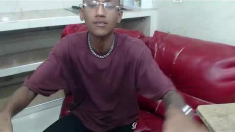 man_san11 online show from 01/31/25, 04:17