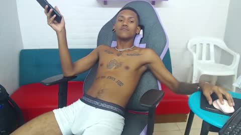 man_san11 online show from 03/08/25, 04:50