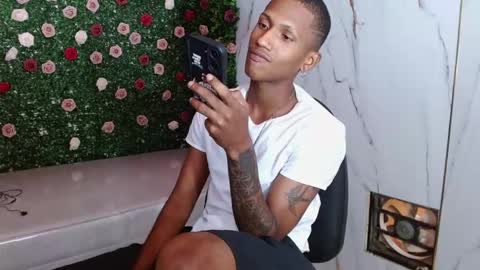 man_san11 online show from 11/13/25, 05:56