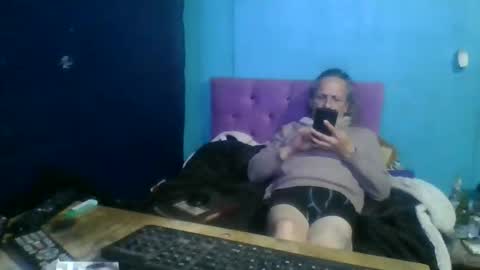 man_uel76 online show from 05/28/26, 10:34