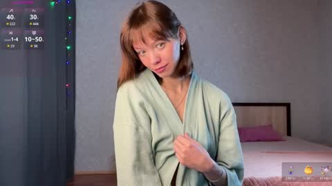 Snapshot of man_wo_man chatting on 12/08/24, 10:30 Ammy online show from 12/08/24, 10:30