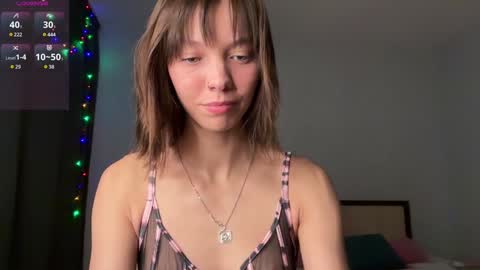 Snapshot of man_wo_man chatting on 12/15/24, 04:04 Ammy online show from 12/15/24, 04:04