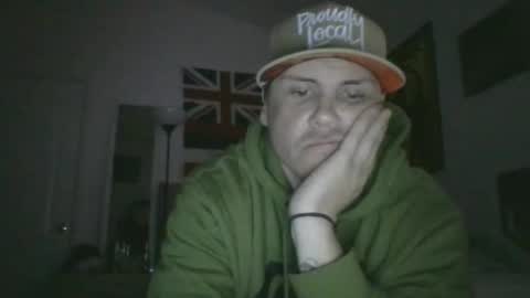 Snapshot of manaworks808 chatting on 12/17/25, 08:42 manaworks808 online show from 12/17/25, 08:42