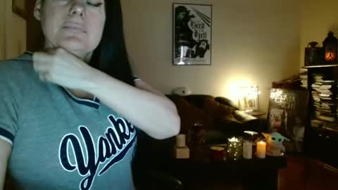 Snapshot of mandaloriangirlsfight chatting on 02/15/26, 08:05 mandaloriangirlsfight online show from 02/15/26, 08:05