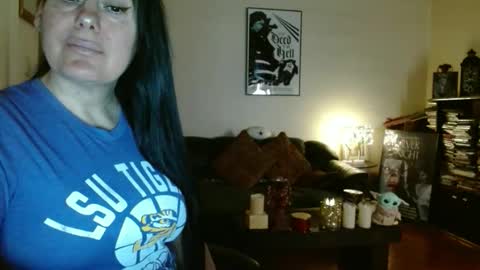 mandaloriangirlsfight online show from 03/18/26, 06:11