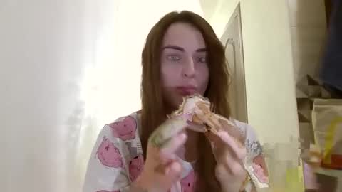 MandiBrooks online show from 09/08/25, 07:46